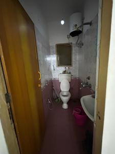 Bathroom Image of 400 Sq.ft 1 RK Independent House for rent in Indira Nagar Bengaluru for Rs. 16000