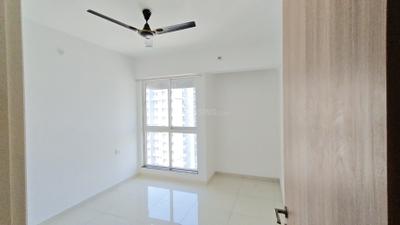Bedroom Image of 800 Sq.ft 2 BHK Apartment / Flat for rent in Godrej Emerald, Thane West Thane for Rs. 28000
