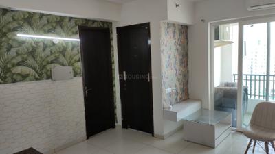 Living Room Image of 685 Sq.ft 1 BHK Apartment / Flat for sale in Sunworld Arista, Sector 168 Noida for Rs. 8500000
