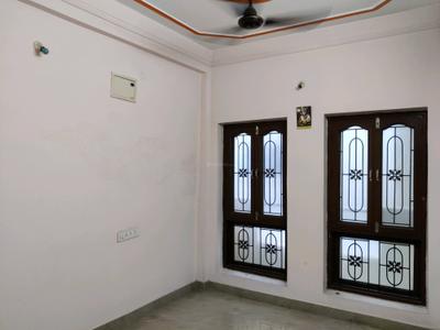 Bedroom Image of 1300 Sq.ft 3 BHK Builder Floor for rent in Kachiguda Hyderabad for Rs. 18000