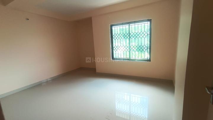 Barowari, Uzan Bazar Bedroom 1