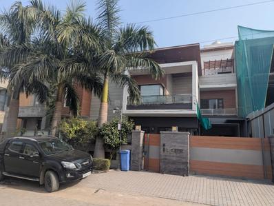 Image of 3000 Sq.ft 5 BHK Villa for sale in TDI Villas, Sector 117, Mohali for Rs. 65000000