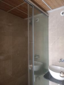 Common Bathroom Image of 528 Sq.ft 1 BHK Apartment / Flat for sale in Saiguru Uday Heights, Kharadi Pune for Rs. 7000000