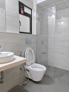 Common Bathroom Image of 786 Sq.ft 2 BHK Apartment / Flat for sale in Dosti Eastern Bay by Dosti Realty, Antop Hill Mumbai for Rs. 30000000