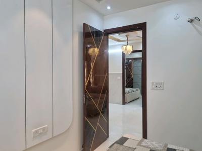 Bedroom Image of 2850 Sq.ft 3 BHK Apartment / Flat for sale in Uttam Nagar New Delhi for Rs. 5799999