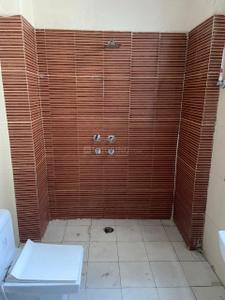 Bathroom Image of 2400 Sq.ft 4 BHK Apartment / Flat for sale in Panchli Khurd Meerut for Rs. 7000000