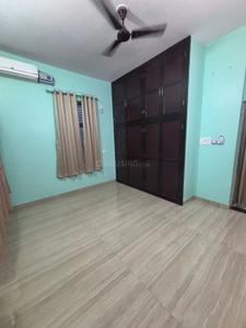 Bedroom Image of 1600 Sq.ft 3 BHK Builder Floor for rent in Newada Varanasi for Rs. 16000