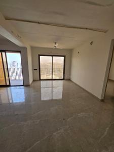 Bedroom Image of 2200 Sq.ft 3 BHK Apartment / Flat for rent in Builtology The Residence, Pal Gam Surat for Rs. 32000
