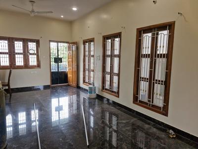 Living Room Image of 1200 Sq.ft 2 BHK Independent House for rent in Kamaraj Nagar Tiruchirappalli for Rs. 16000