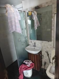 Image of 740 Sq.ft 2 BHK Apartment / Flat for sale in Manchester Heights, Khar West, Mumbai for Rs. 40000000