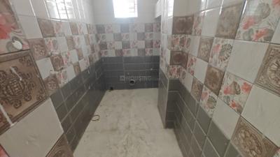 Bathroom Image of 546 Sq.ft 1.5 BHK Apartment / Flat for sale in Keshtopur Kolkata for Rs. 2065000