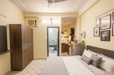 Bedroom Image of 550 Sq.ft 1 RK Builder Floor for rent in Sector 39 Gurgaon for Rs. 17000