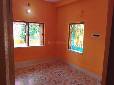 Bedroom Image of 900 Sq.ft 2 BHK Independent House for rent in Ramkrishnanagar Kolkata for Rs. 12000