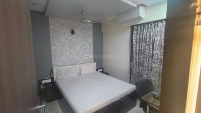 Image of 750 Sq.ft 2 BHK Apartment / Flat for sale in Lodha New Cuffe Parade, Sion, Mumbai for Rs. 25500000