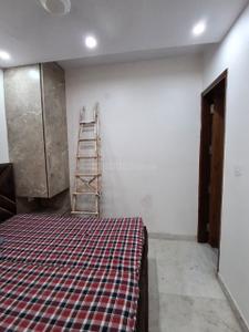 Bedroom Image of 500 Sq.ft 1 BHK Builder Floor for rent in Ramesh Nagar New Delhi for Rs. 25000