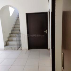 Image of 1800 Sq.ft 4 BHK Apartment / Flat for rent in Sarita Vihar, New Delhi for Rs. 75000