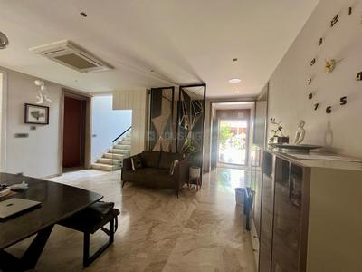 Hall Image of 4040 Sq.ft 4 BHK Villa for sale in Dev Istana, Kukatpally Hyderabad for Rs. 100000000
