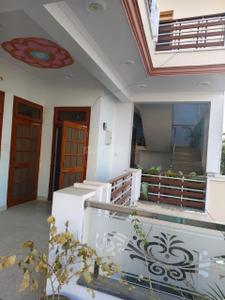 Image of 1800 Sq.ft 3.5 BHK Builder Floor for rent in Indira Nagar, Lucknow for Rs. 22000