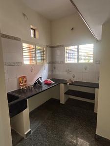 Kitchen Image of 1000 Sq.ft 2 BHK Builder Floor for rent in Hebbal Kempapura Bengaluru for Rs. 25000