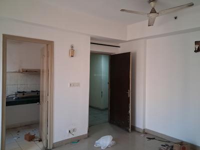 Living Room Image of 820 Sq.ft 2 BHK Apartment / Flat for sale in Paras Tierea, Sector 137 Noida for Rs. 7100000