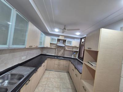 Kitchen Image of 2250 Sq.ft 3 BHK Builder Floor for sale in Greater Kailash II New Delhi for Rs. 61000000
