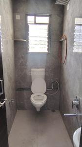 Bathroom Image of 2500 Sq.ft 4.5 BHK Apartment / Flat for rent in Nashik Road Nashik for Rs. 32000