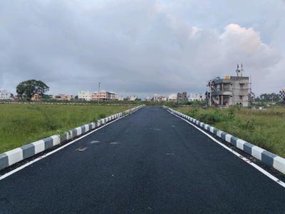 Image of 840 Sq.ft Residential Plot / Land for sale in Kundrathur, Chennai for Rs. 3780000