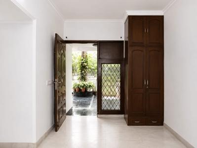 Bedroom Image of 1800 Sq.ft 3 BHK Builder Floor for rent in Masjid Moth Village New Delhi for Rs. 110000
