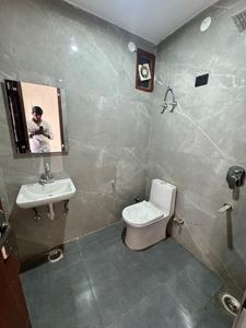 Image of 1000 Sq.ft 2 BHK Apartment / Flat for rent in Saket, New Delhi for Rs. 32500