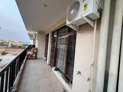 Balcony Image of 835 Sq.ft 2 BHK Apartment / Flat for rent in Gillco Palms, Sector 115 Mohali for Rs. 24000