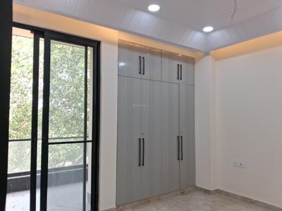 Bedroom Image of 2300 Sq.ft 4 BHK Builder Floor for sale in Paschim Vihar New Delhi for Rs. 42500000