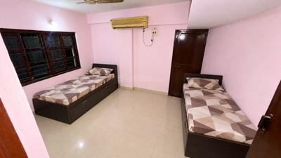 Bedroom Image of 1500 Sq.ft 2 BHK Independent House for rent in Fatehgunj Vadodara for Rs. 25000