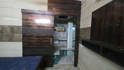 Bedroom Image of 700 Sq.ft 2 BHK Apartment / Flat for rent in Pitampura New Delhi for Rs. 29500