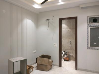 Bedroom Image of 1000 Sq.ft 3 BHK Builder Floor for sale in Mahavir Enclave New Delhi for Rs. 10600000