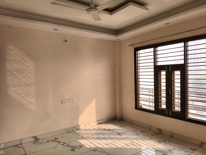 Avenue 69 Bedroom One 1