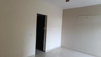 Bedroom Image of 1835 Sq.ft 3.5 BHK Apartment / Flat for sale in Amrapali Silicon City, Sector 76 Noida for Rs. 19700000