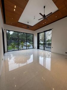 Hall Image of 43560 Sq.ft 5 BHK Farm House for sale in DLF Farms New Delhi for Rs. 350000000