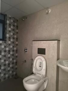 Common Bathroom Image of 1102 Sq.ft 2.5 BHK Apartment / Flat for sale in Shapoorji Pallonji Vanaha, Bavdhan Pune for Rs. 10700000
