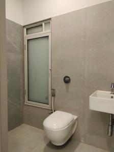 Common Bathroom Image of 600 Sq.ft 2 BHK Apartment / Flat for sale in Emerald Dotom Isle, Kandivali West Mumbai for Rs. 13000000