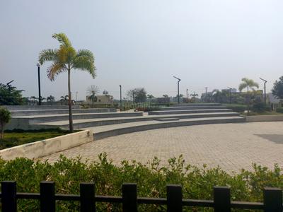 Metro Grand Plot View 3