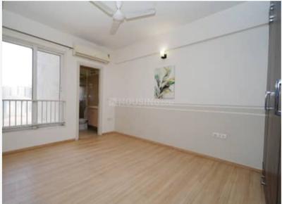 Bedroom Image of 1600 Sq.ft 3 BHK Apartment / Flat for sale in DLF Regal Gardens, Sector 90 Gurgaon for Rs. 22000000