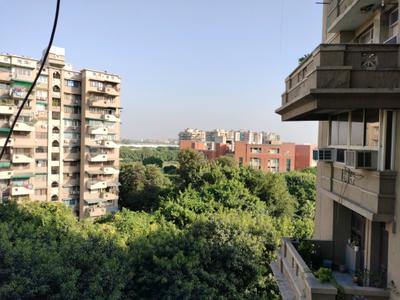 Bedroom Three Image of 2000 Sq.ft 3 BHK Apartment / Flat for sale in CGHS Palm Court Apartment, Sector 19 Dwarka New Delhi for Rs. 29500000