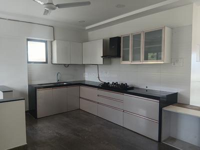 Kitchen Image of 4500 Sq.ft 4 BHK Apartment / Flat for sale in Mohar Luxe Towers, Gokhalenagar Pune for Rs. 60000000