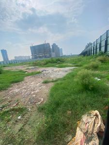 Image of 3751 Sq.ft 4 BHK Apartment / Flat for sale in Max 105, Sector 105, Noida for Rs. 85000000