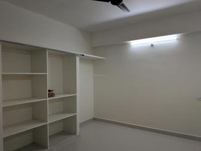 Bedroom Image of 1200 Sq.ft 2 BHK Apartment / Flat for sale in Bommarillu Trishool, Ameenpur Sangareddy for Rs. 6300000
