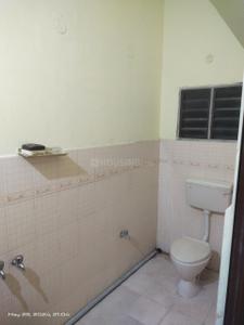 Bathroom Image of 900 Sq.ft 2 BHK Builder Floor for rent in Palayamkottai Tirunelveli for Rs. 13000