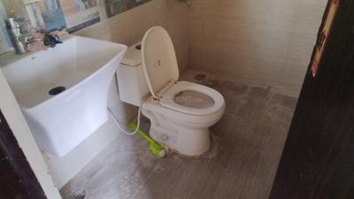 Image of 1300 Sq.ft 3 BHK Apartment / Flat for rent in SKB Gold Coast 24, Chipiyana Buzurg, Ghaziabad for Rs. 23000