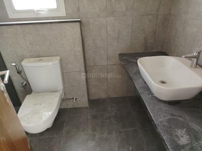 Confident Oxygen Bathroom One 4