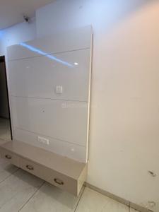 Bedroom Image of 1900 Sq.ft 3.5 BHK Apartment / Flat for rent in Rishita Manhattan, Gomti Nagar Extension Lucknow for Rs. 40000