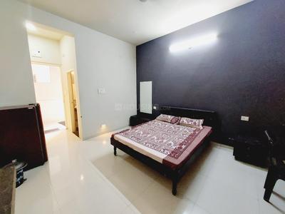 Bedroom Image of 350 Sq.ft 1 RK Apartment / Flat for rent in Vijay Nagar Indore for Rs. 11000